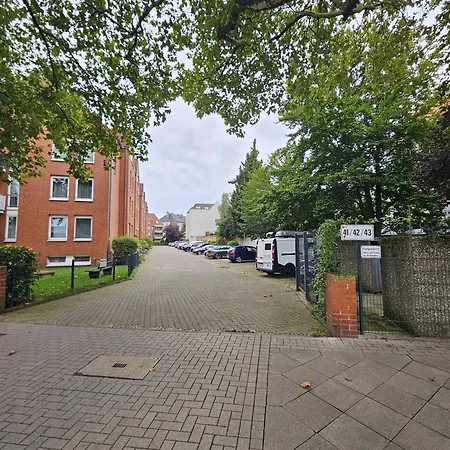 80 M2 Moderne Und Zentrale In Mit Eigenem Parkplatz Hanóver