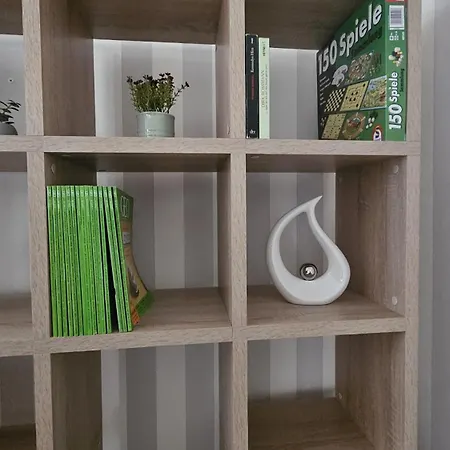 Apartament 80 M2 Moderne Und Zentrale In Mit Eigenem Parkplatz